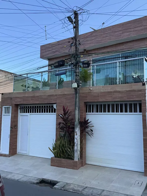 Fachada da Casa Matriz durante o dia
